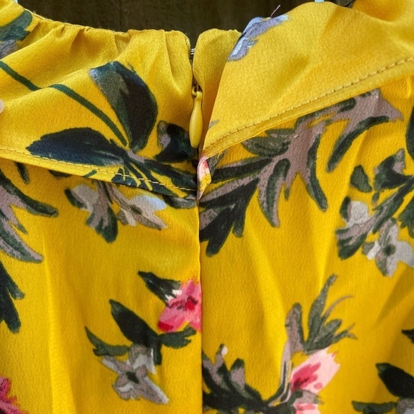 Avec Les Filles Marigold Mustard Yellow Floral Ruffle Detail Mini Dress - Picture 14 of 16